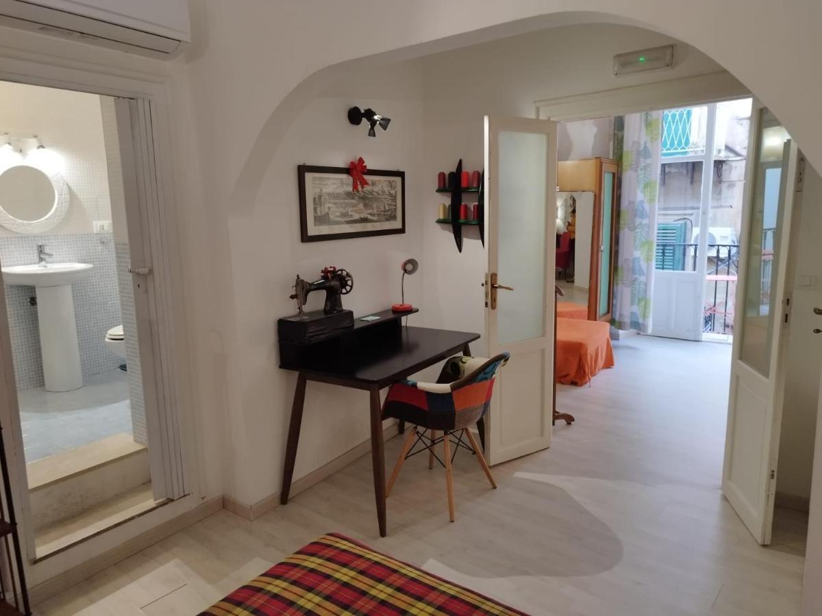 Ferienwohnung The Tailor'S House Palermo Exterior foto